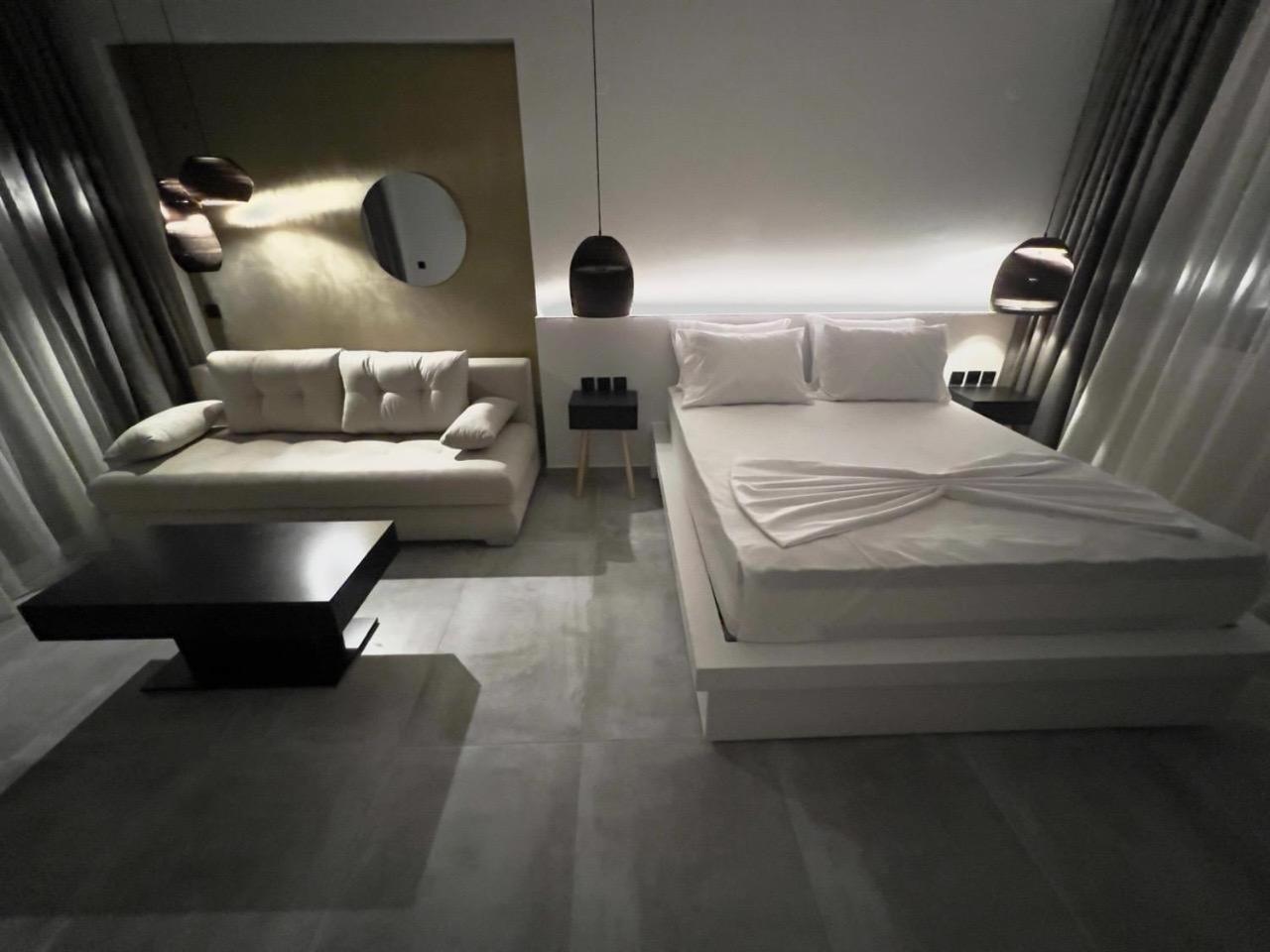 Eleonas Suites Сарти Екстериор снимка